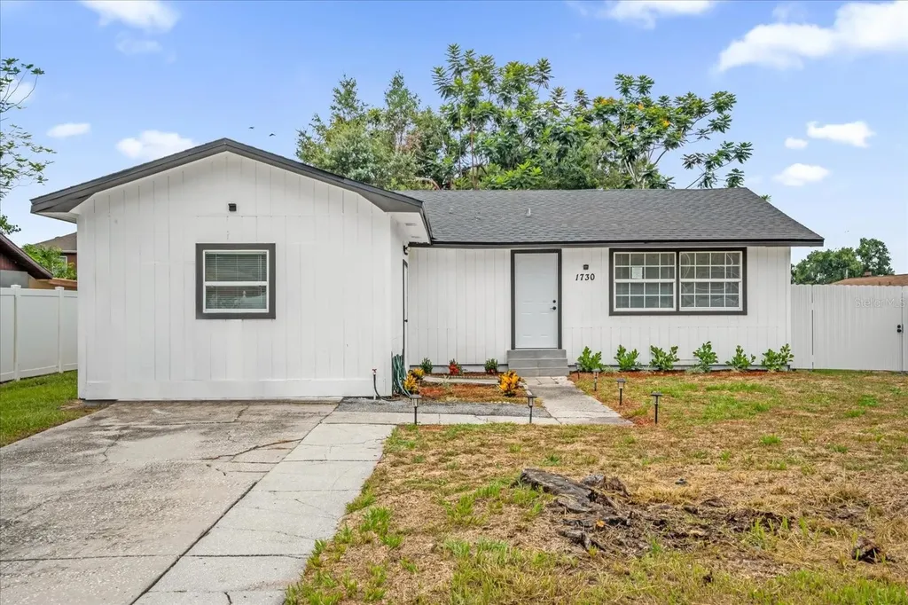 1730 Avenue C NE Winter Haven FL 33881