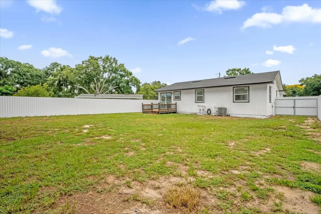 1730 Avenue C NE Winter Haven FL 33881