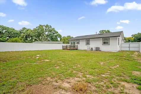 1730 Avenue C NE Winter Haven FL 33881