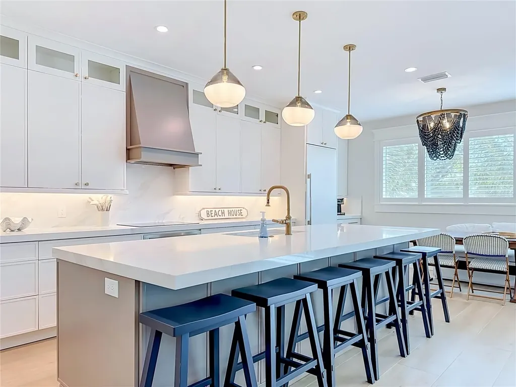 2918 Gulf Drive Bradenton Beach FL 34217