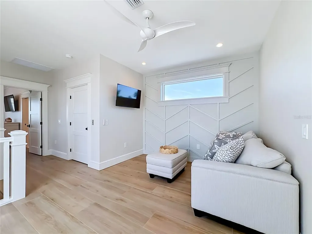 2918 Gulf Drive Bradenton Beach FL 34217