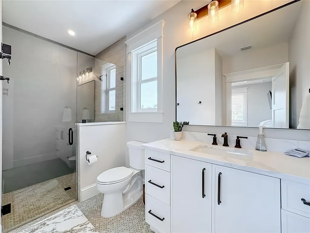 2918 Gulf Drive Bradenton Beach FL 34217