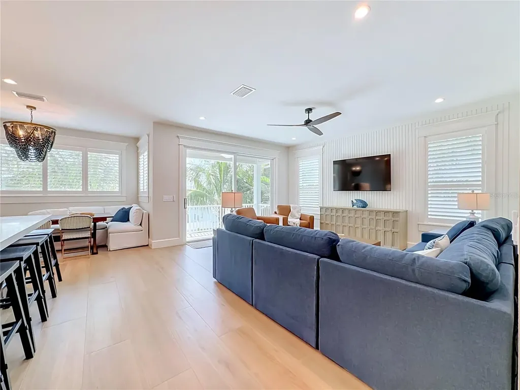 2918 Gulf Drive Bradenton Beach FL 34217