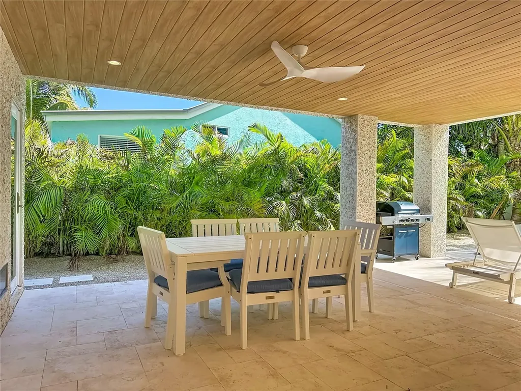 2918 Gulf Drive Bradenton Beach FL 34217