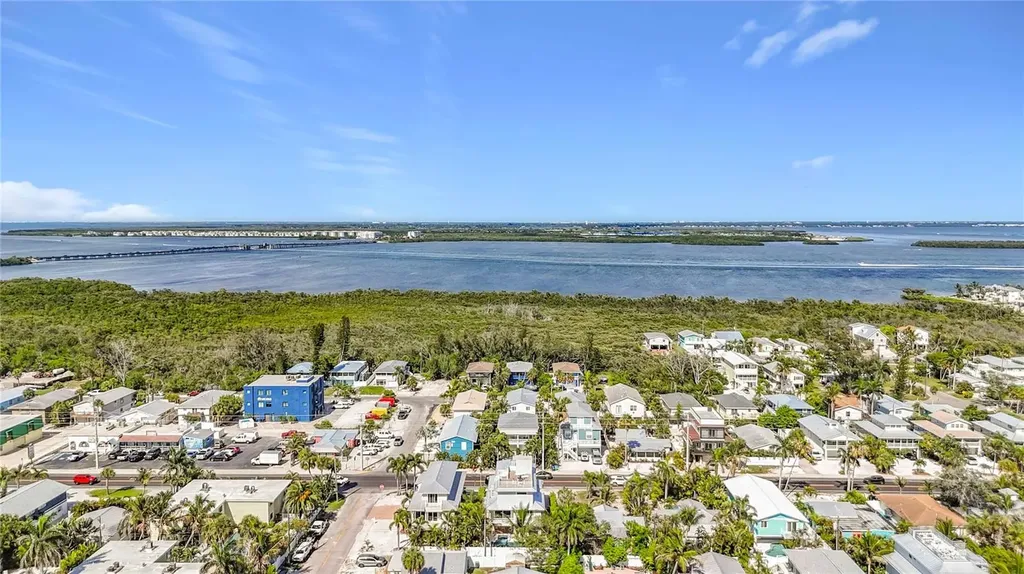 2918 Gulf Drive Bradenton Beach FL 34217