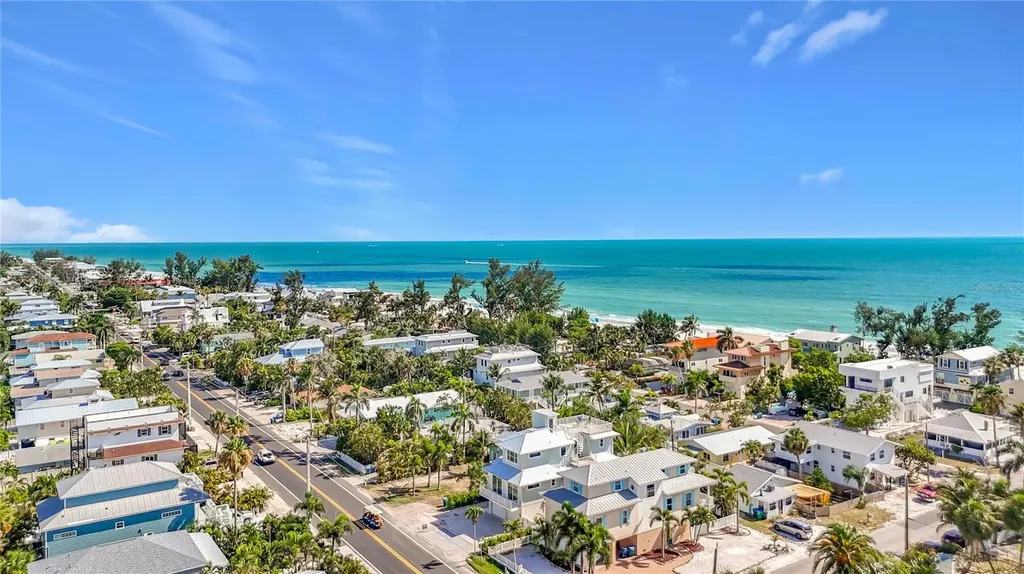2918 Gulf Drive Bradenton Beach FL 34217