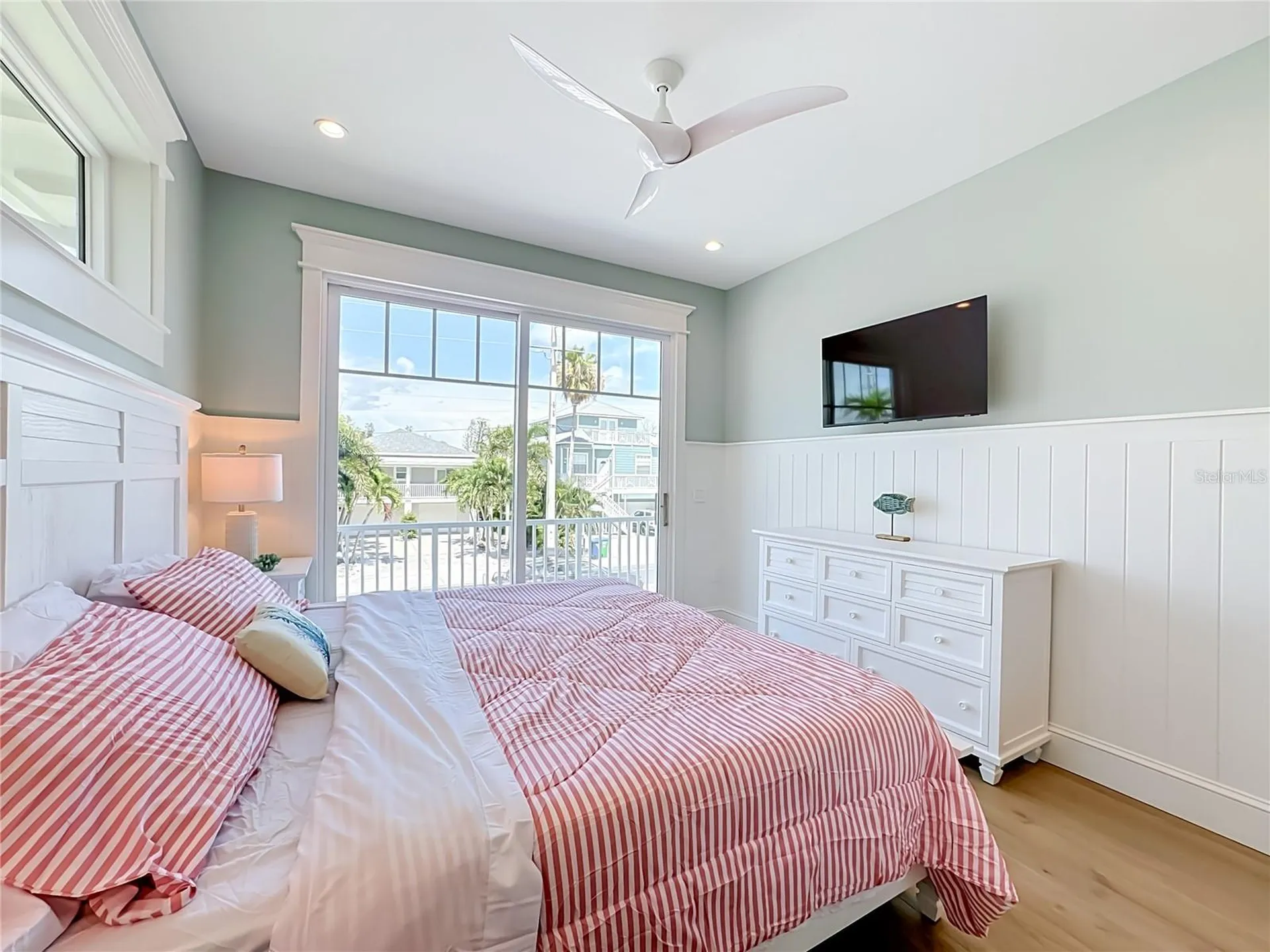 2918 Gulf Drive Bradenton Beach FL 34217