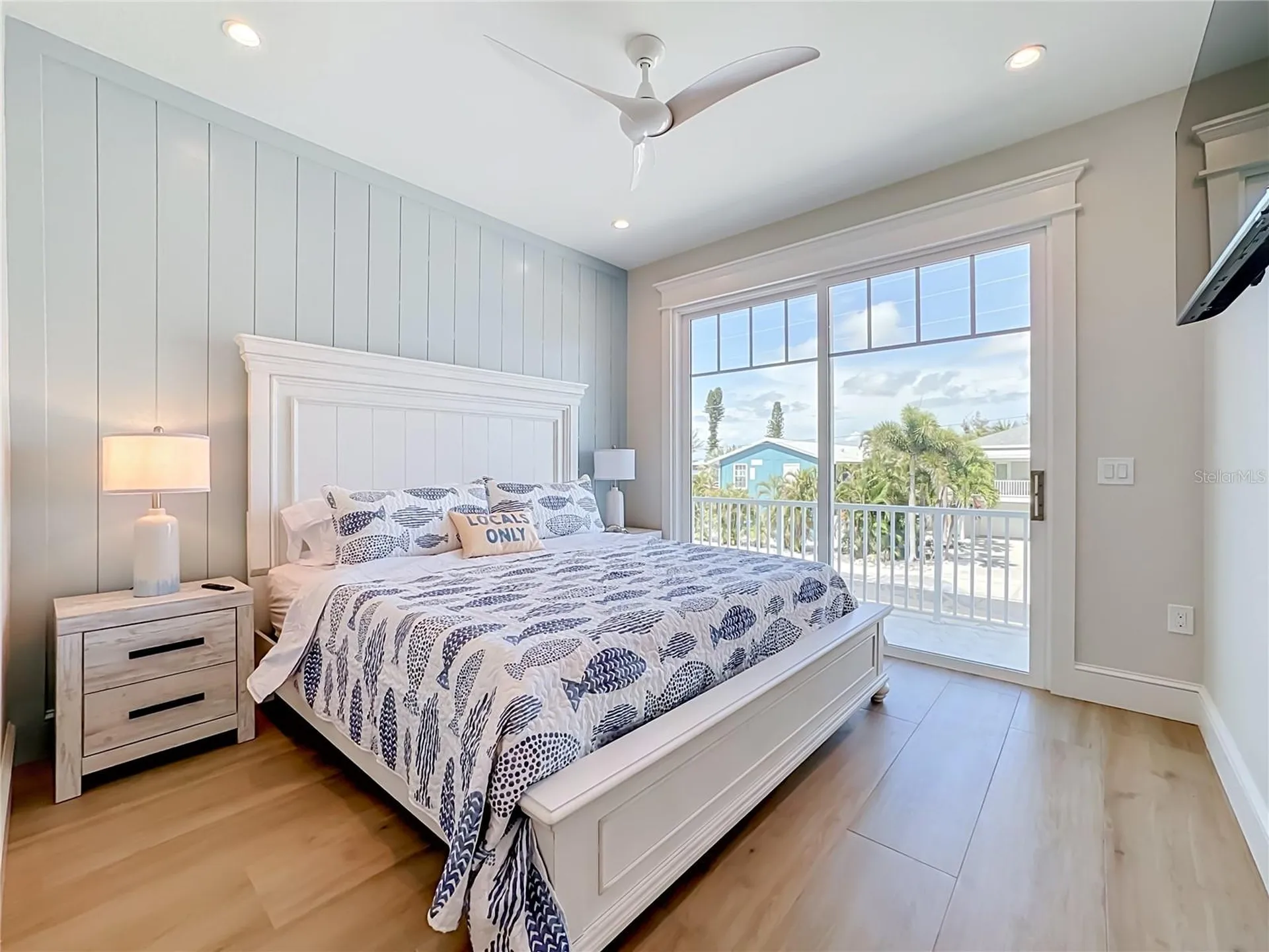 2918 Gulf Drive Bradenton Beach FL 34217
