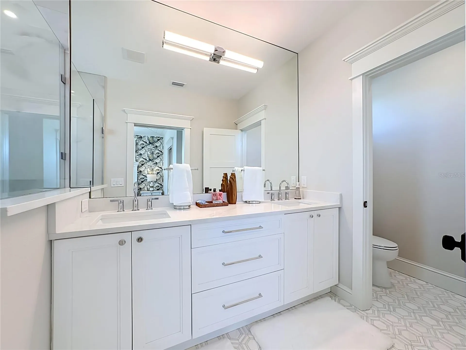 2918 Gulf Drive Bradenton Beach FL 34217