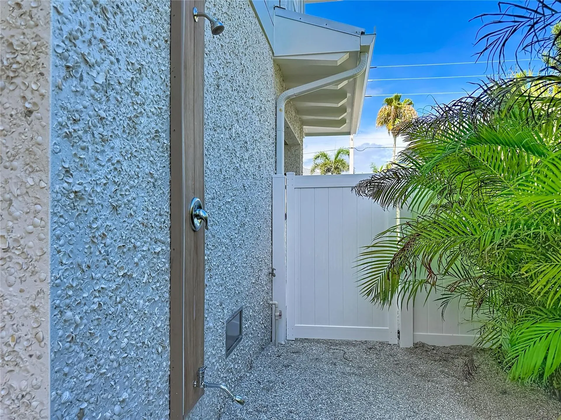2918 Gulf Drive Bradenton Beach FL 34217