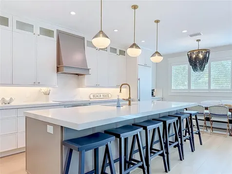 2918 Gulf Drive Bradenton Beach FL 34217