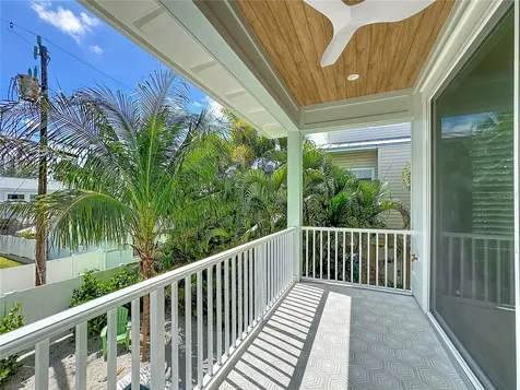 2918 Gulf Drive Bradenton Beach FL 34217