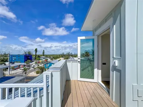 2918 Gulf Drive Bradenton Beach FL 34217