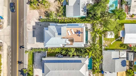 2918 Gulf Drive Bradenton Beach FL 34217