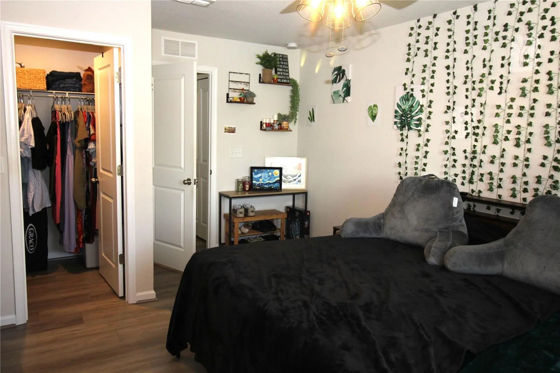 2135 Laceflower Drive Brandon FL 33510