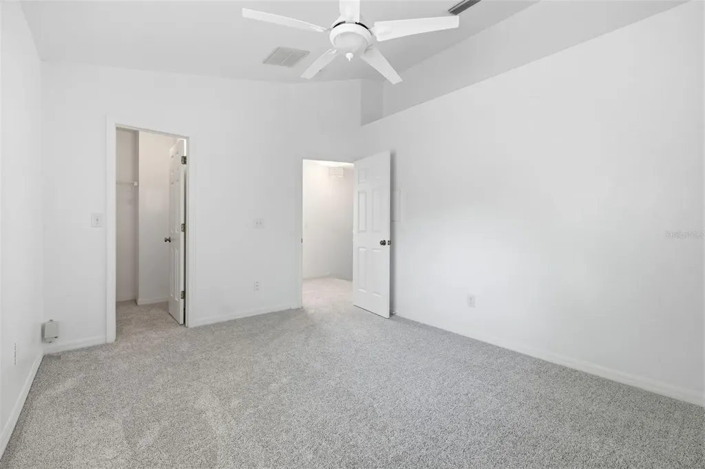12440 Country White Circle Tampa FL 33635