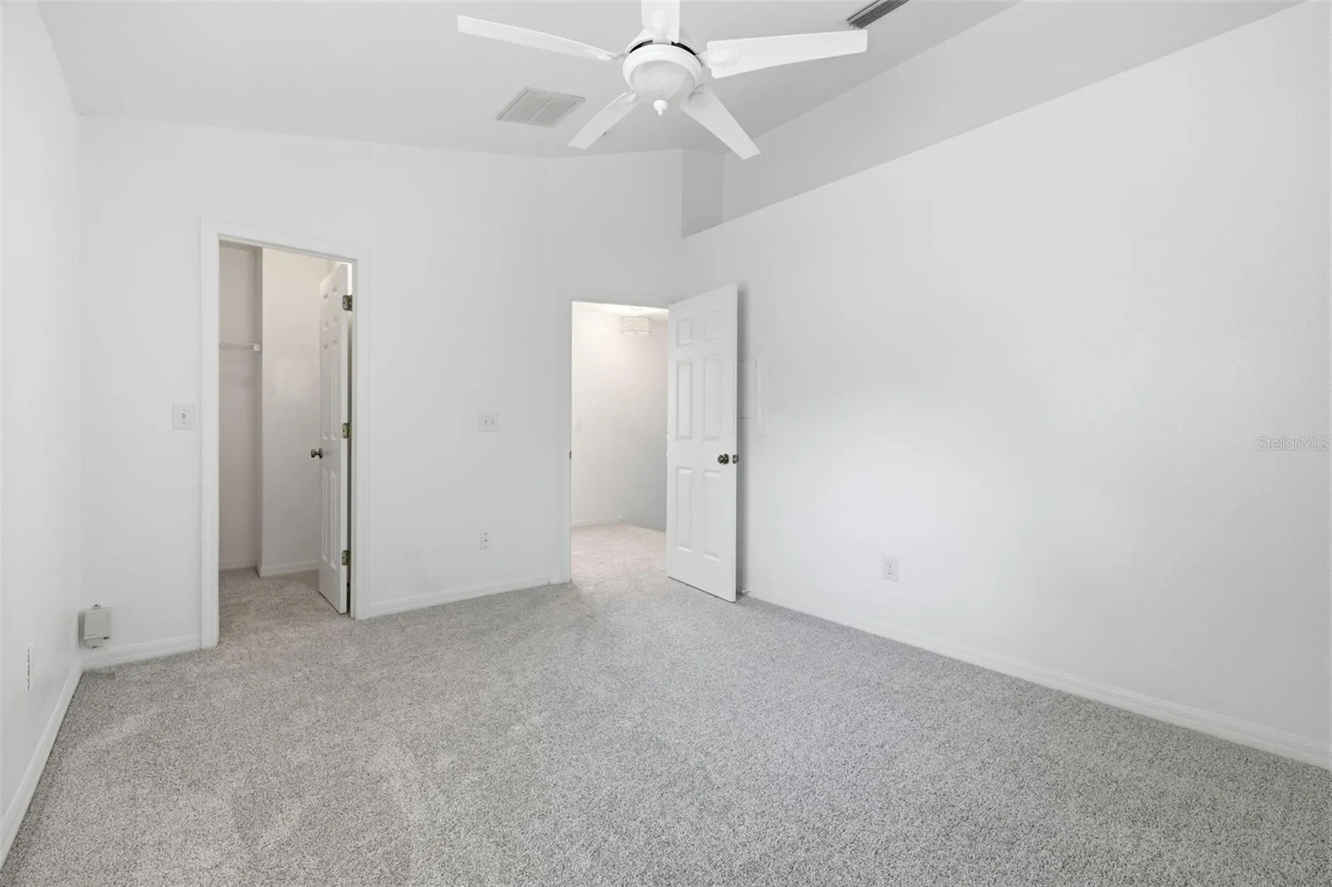 12440 Country White Circle Tampa FL 33635