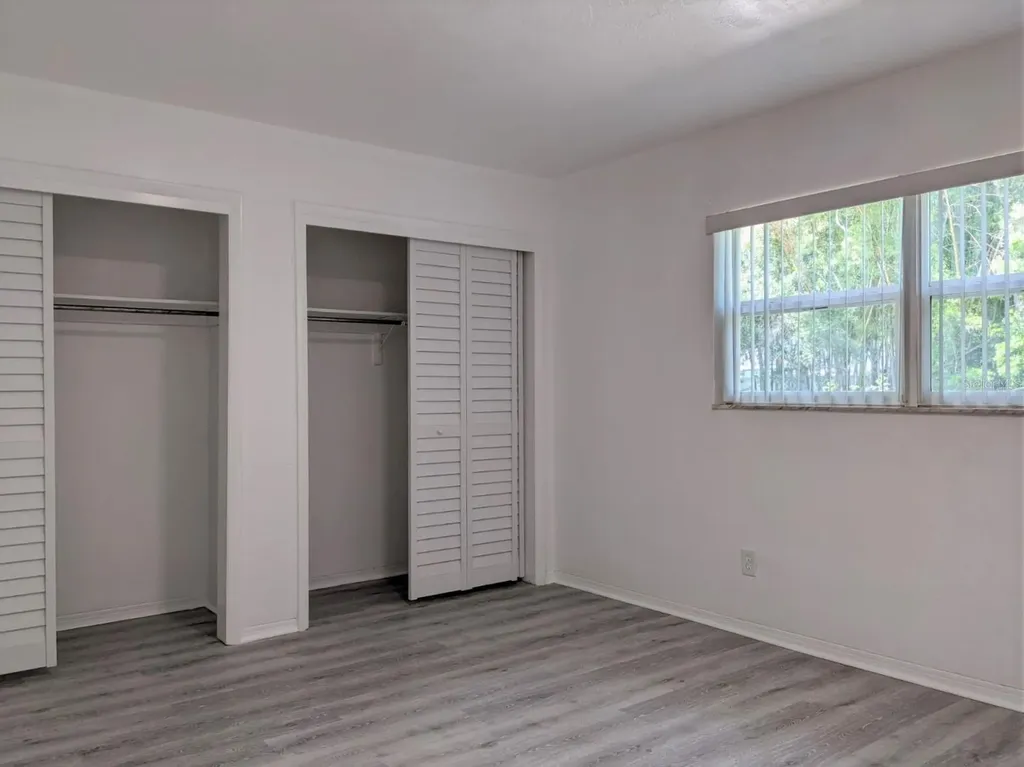 1260 70th Street N St Petersburg FL 33710