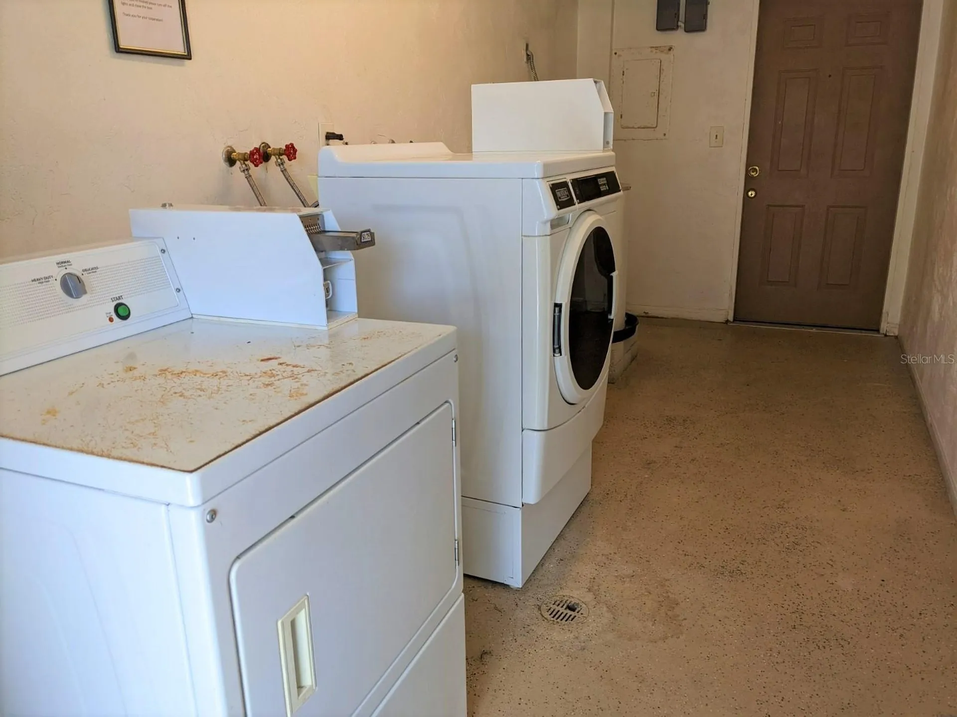 1260 70th Street N St Petersburg FL 33710