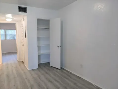 1260 70th Street N St Petersburg FL 33710