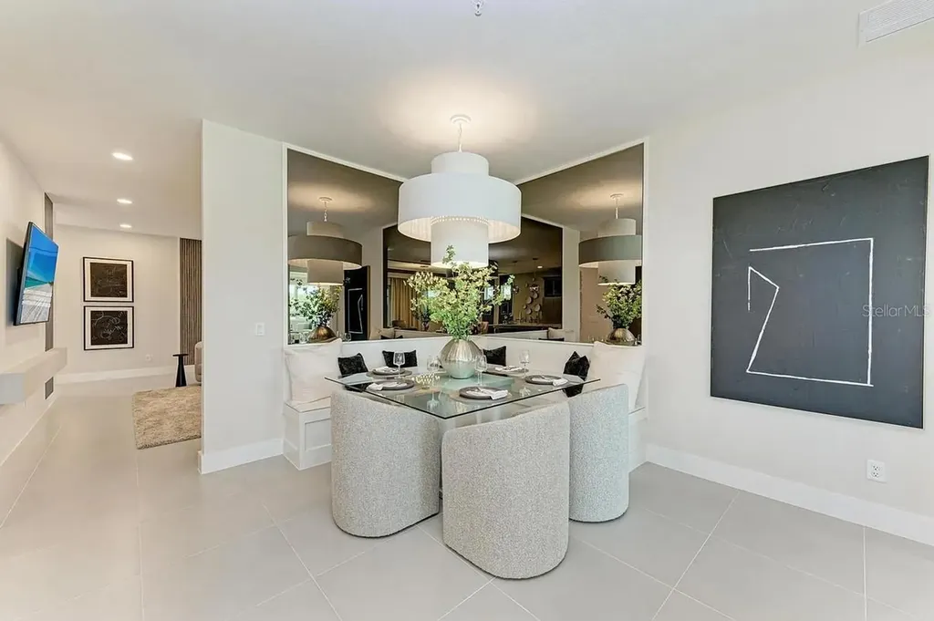 10016 Rembrandt Way Bradenton FL 34212
