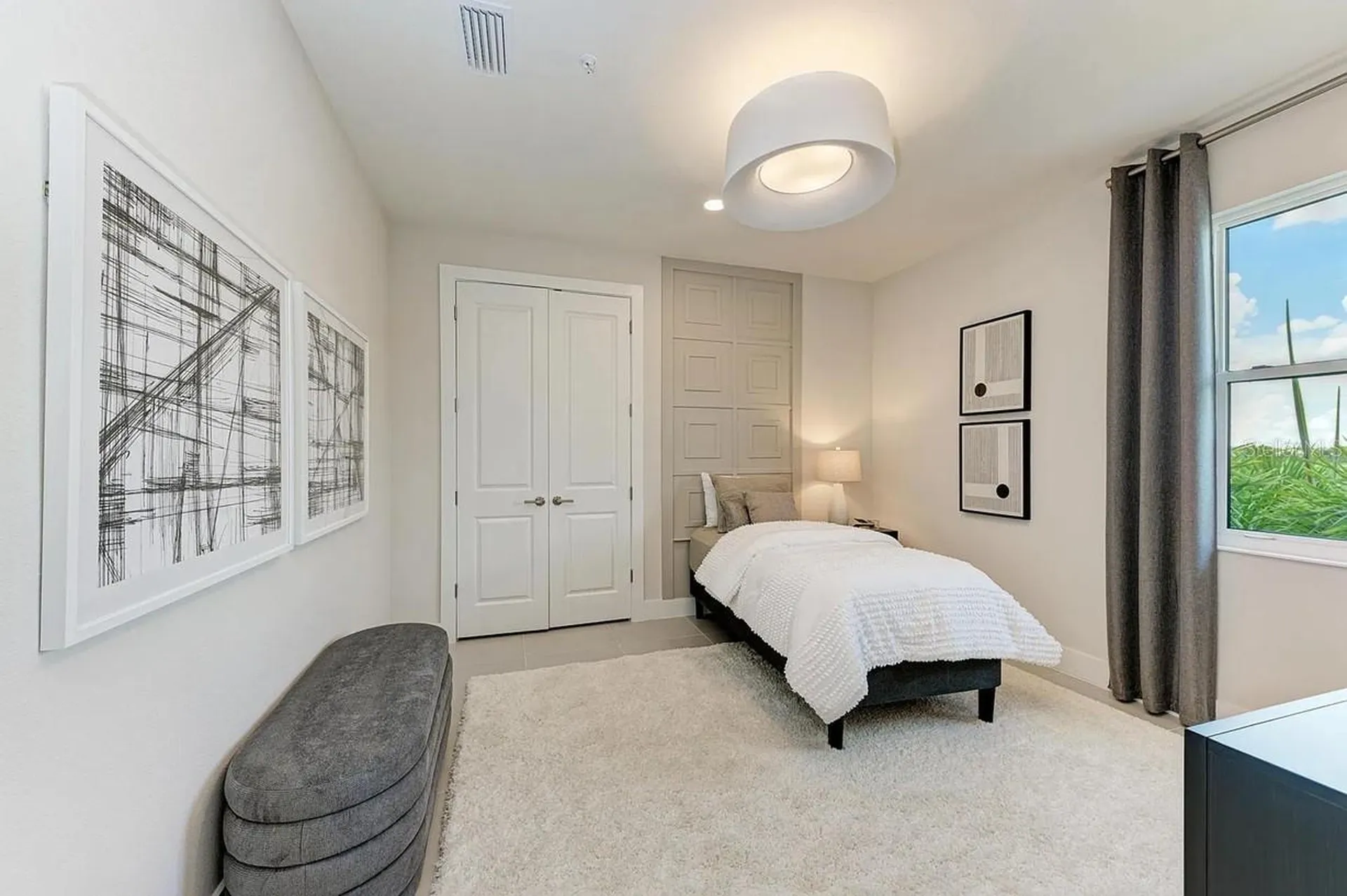 10016 Rembrandt Way Bradenton FL 34212