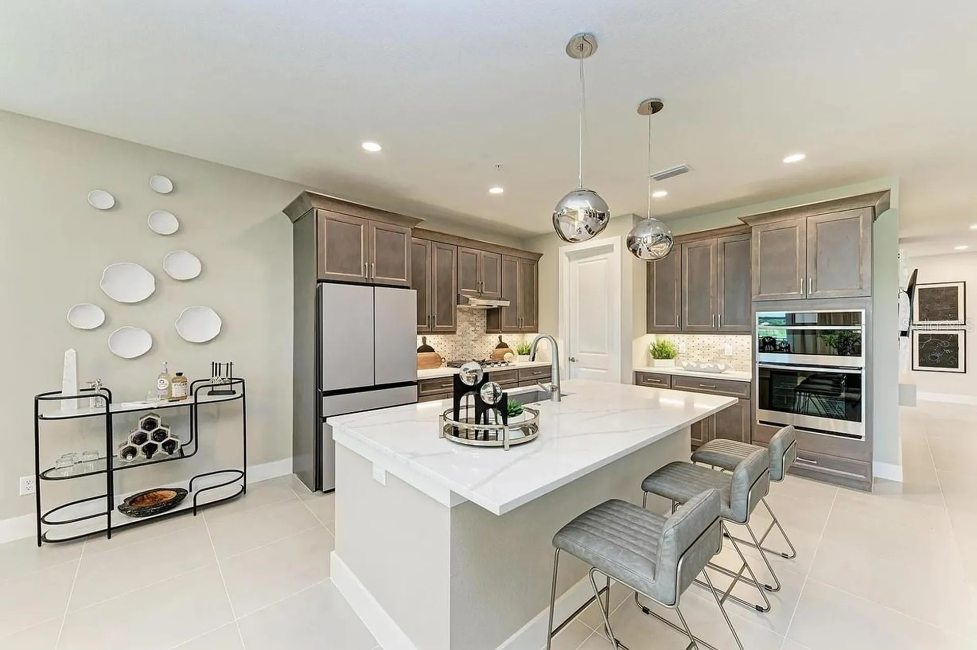 10016 Rembrandt Way Bradenton FL 34212
