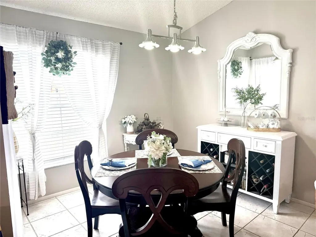 908 45th Street E Bradenton FL 34208