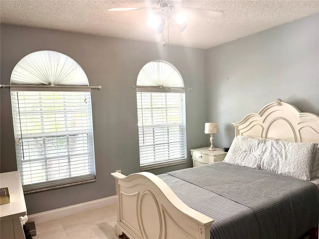 908 45th Street E Bradenton FL 34208