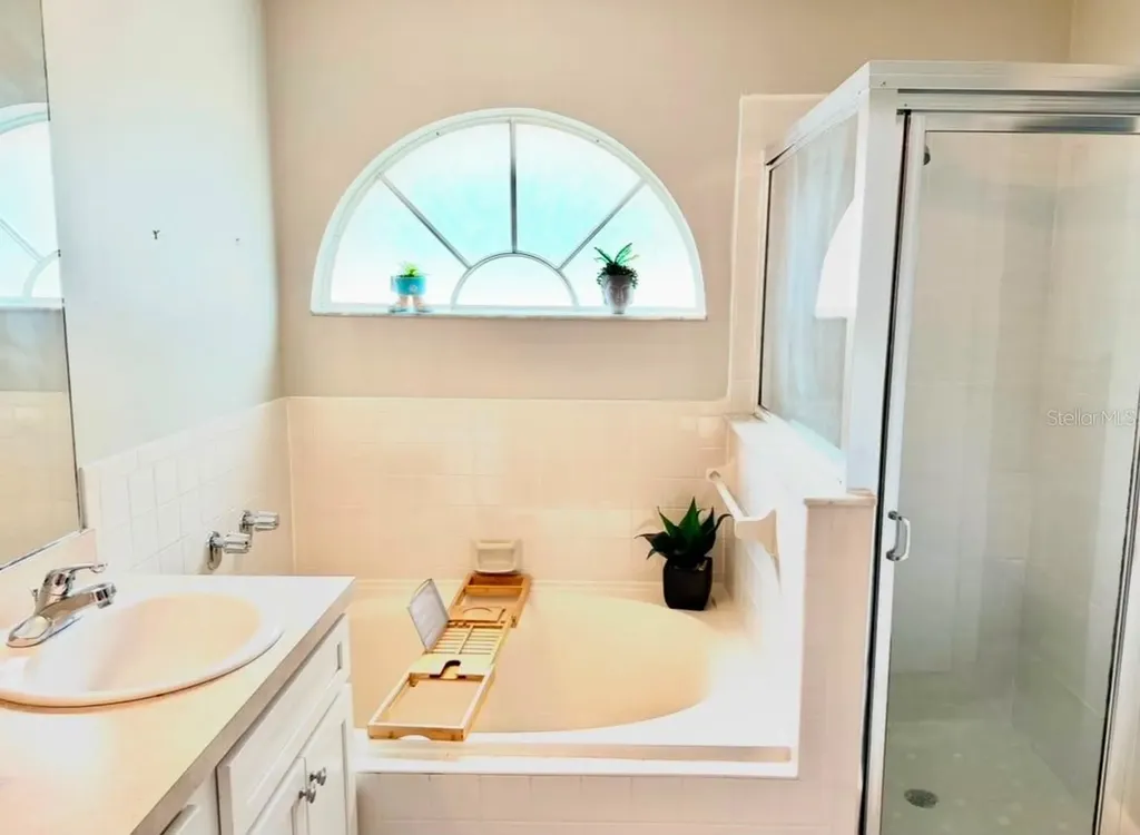 908 45th Street E Bradenton FL 34208