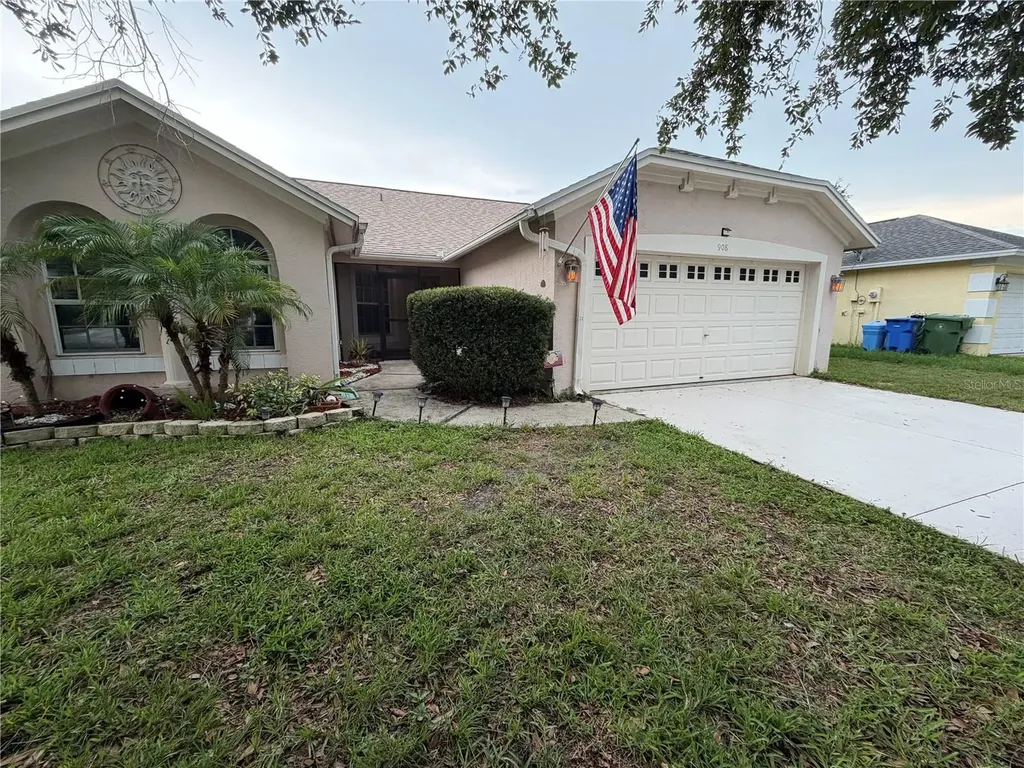 908 45th Street E Bradenton FL 34208