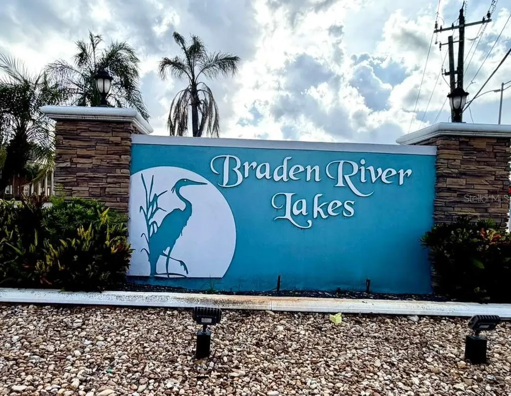 908 45th Street E Bradenton FL 34208