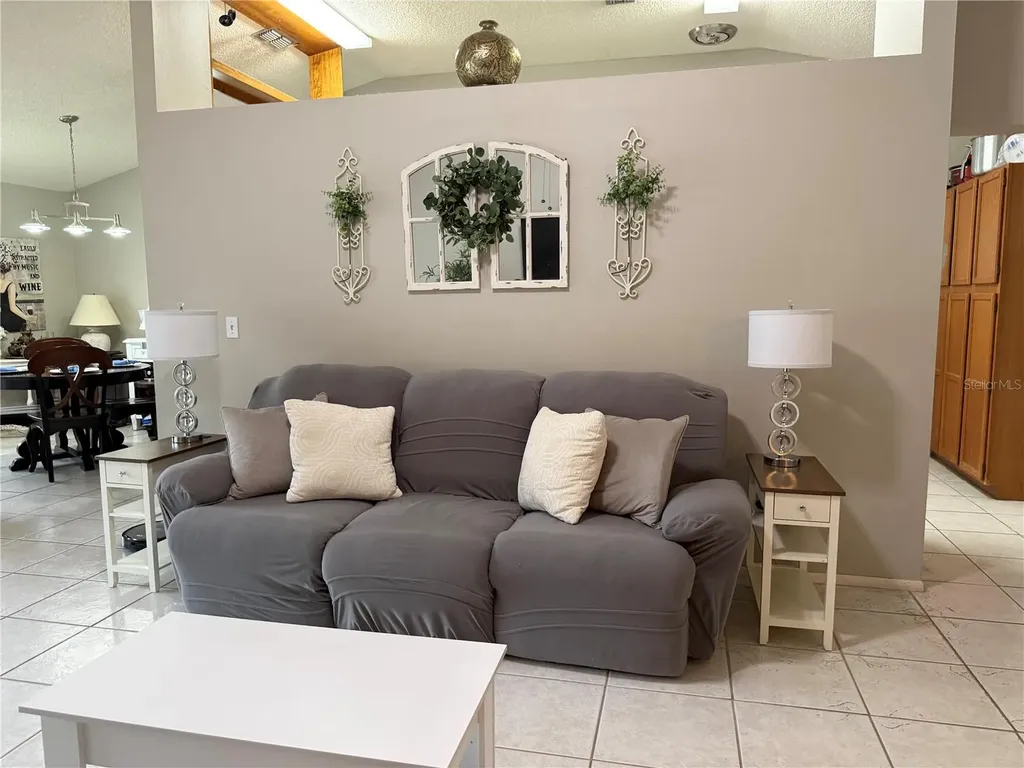 908 45th Street E Bradenton FL 34208