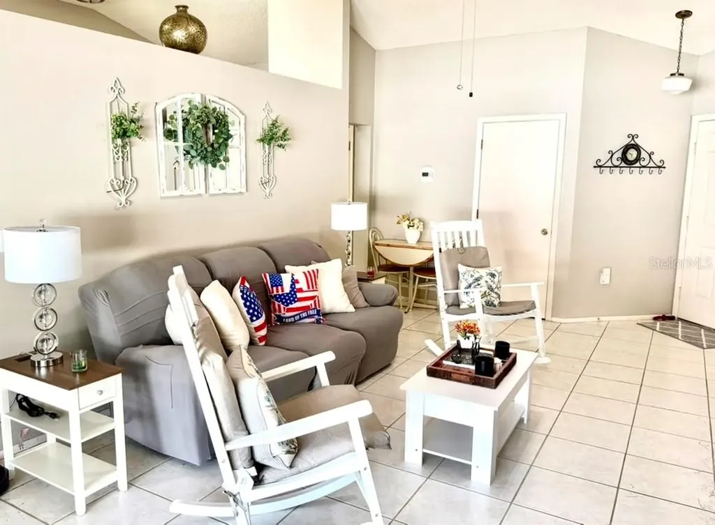 908 45th Street E Bradenton FL 34208