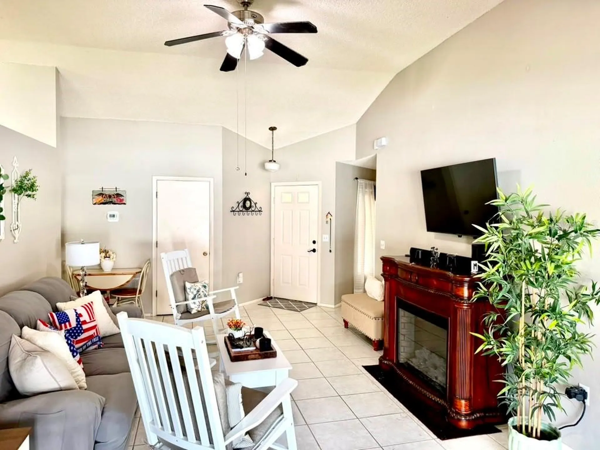908 45th Street E Bradenton FL 34208