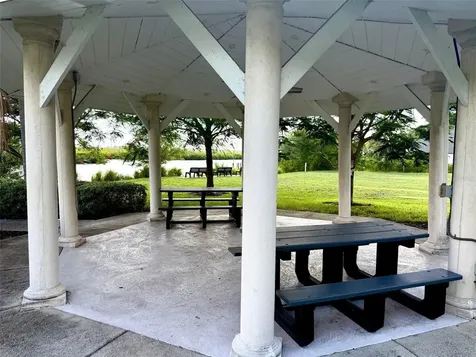 908 45th Street E Bradenton FL 34208