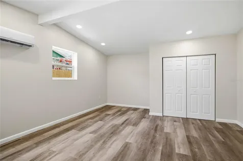 5807 16th Street W Bradenton FL 34207