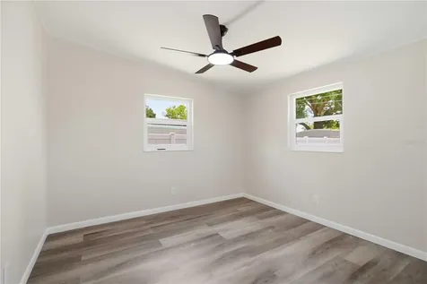 5807 16th Street W Bradenton FL 34207