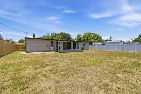 5807 16th Street W Bradenton FL 34207