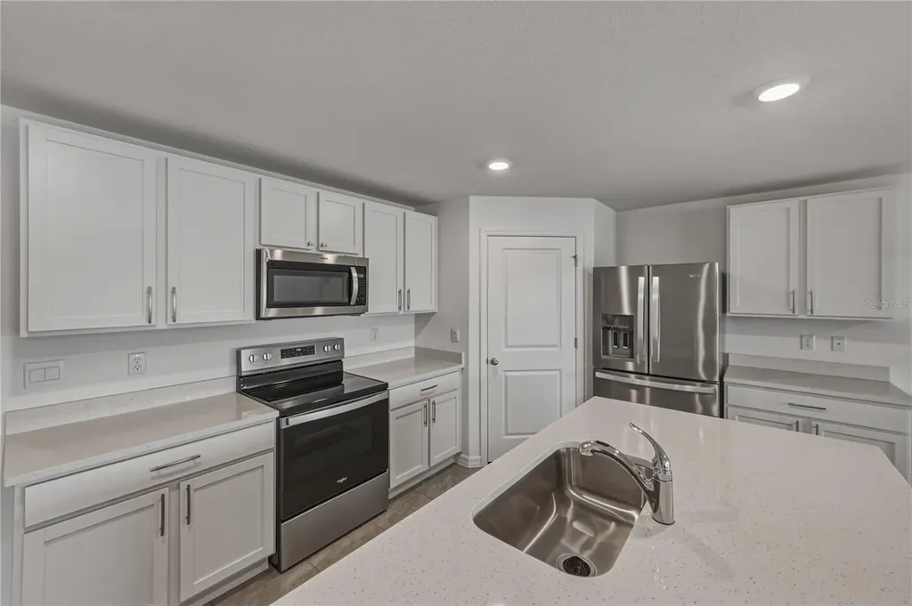 3062 Living Coral Street Wimauma FL 33598