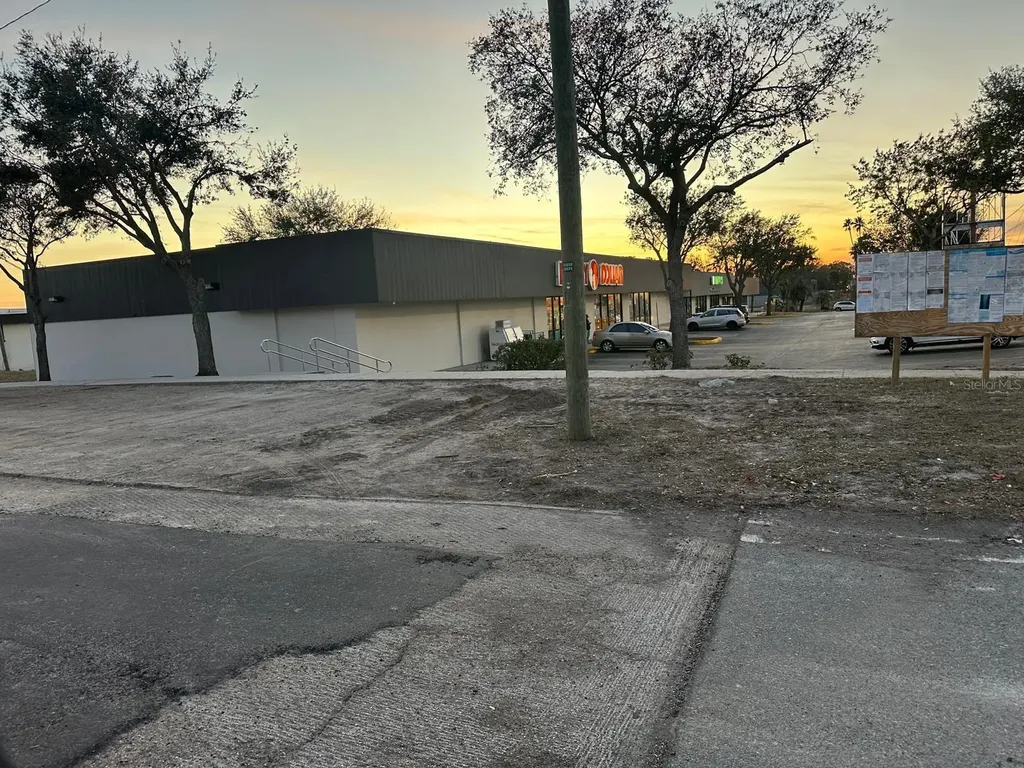 1727 E Busch Boulevard E Tampa FL 33612