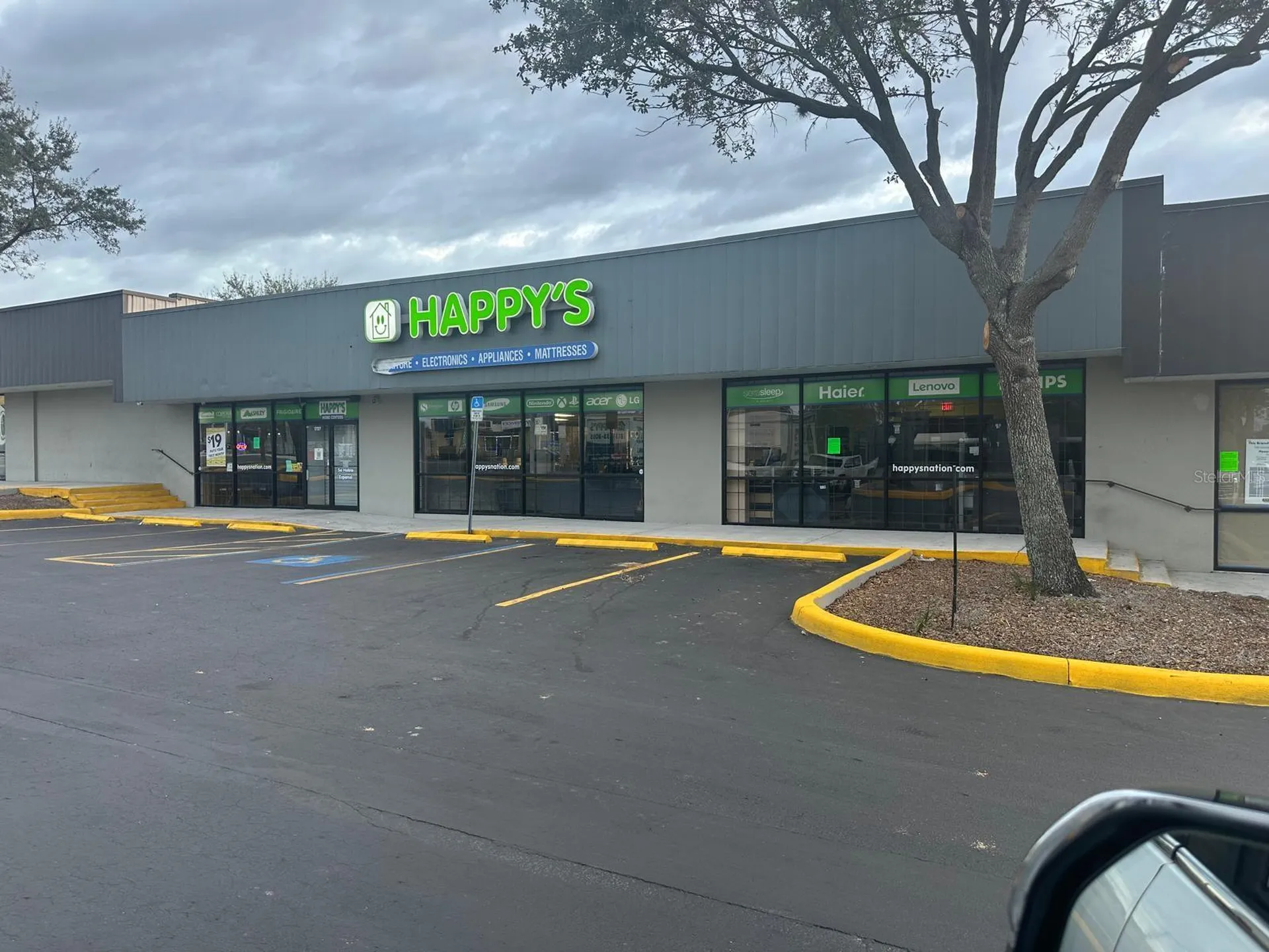 1727 E Busch Boulevard E Tampa FL 33612