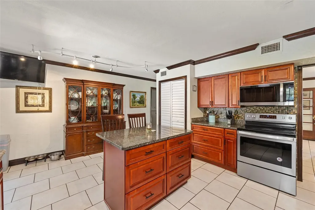 16353 NW 130 Street Williston FL 32696