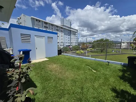 2 A Guaynabo PR 00969