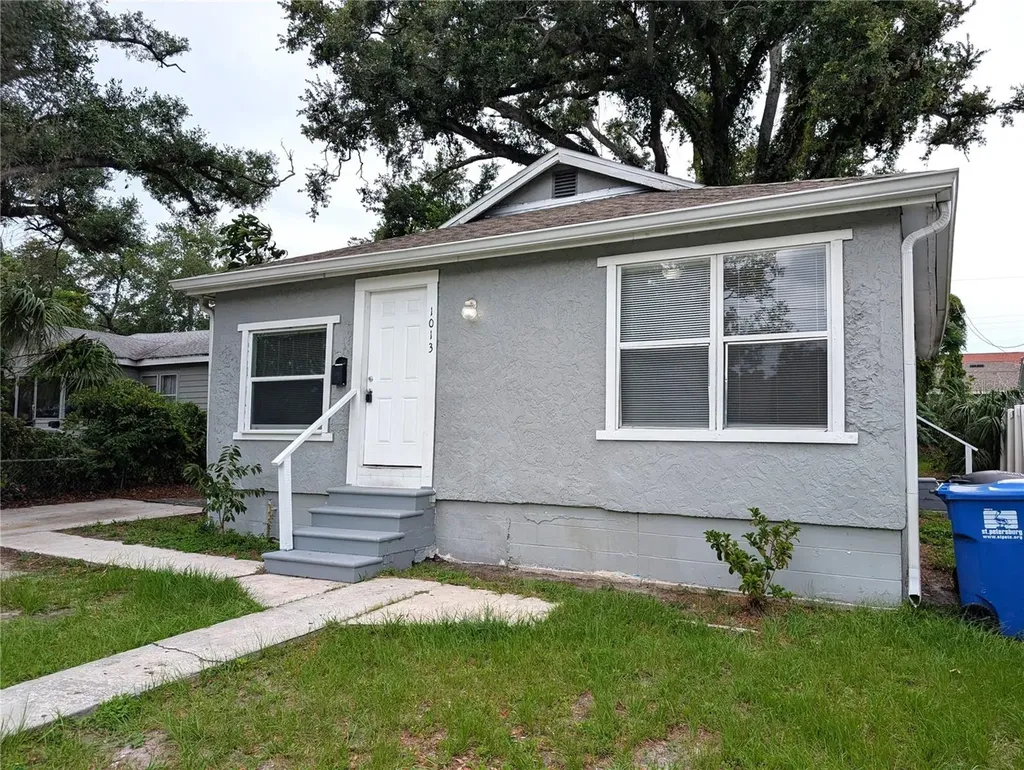 1013 20th Avenue S St Petersburg FL 33705