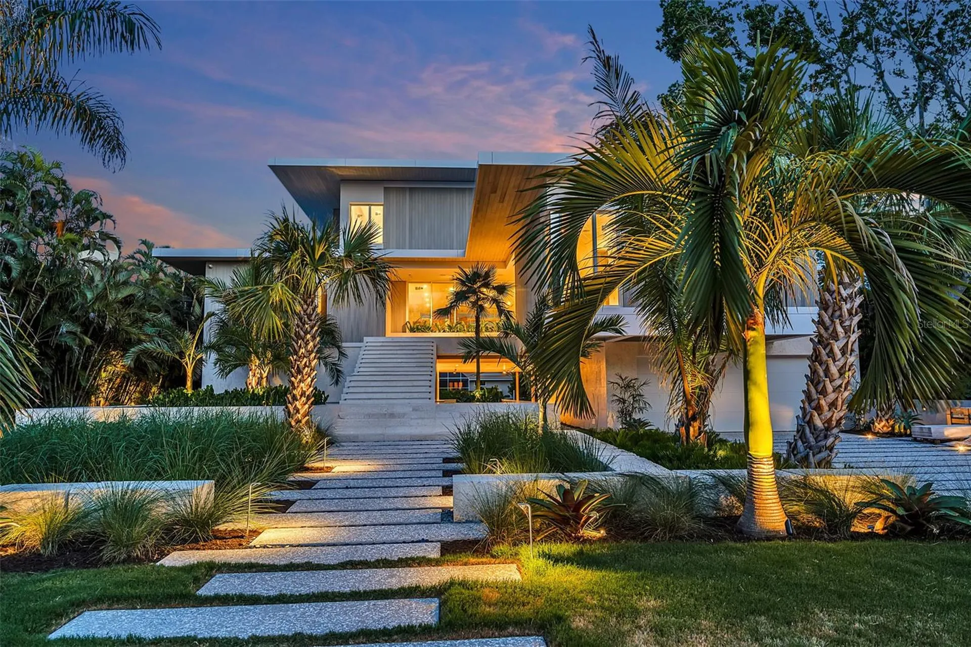 500 Harbor Cove Circle Longboat Key FL 34228