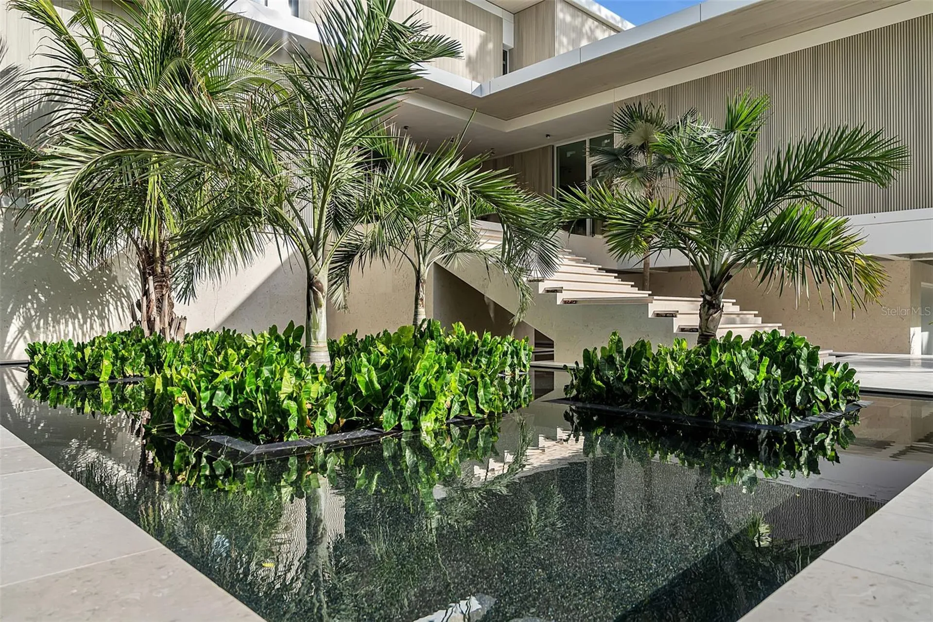 500 Harbor Cove Circle Longboat Key FL 34228