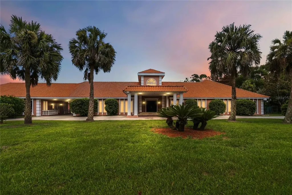 593 Dunmar Circle Winter Springs FL 32708