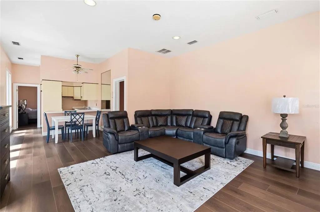 593 Dunmar Circle Winter Springs FL 32708