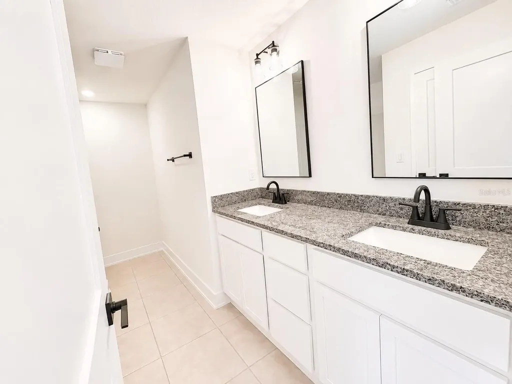 7642 Bent Tree Loop St Cloud FL 34773